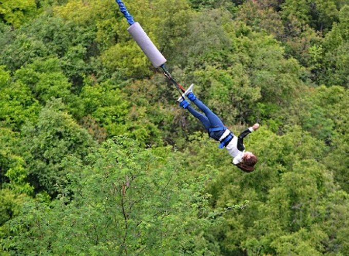 OVERCOME YOUR HEIGHT FEAR WITH BUNJEE JUMPING MUNICH